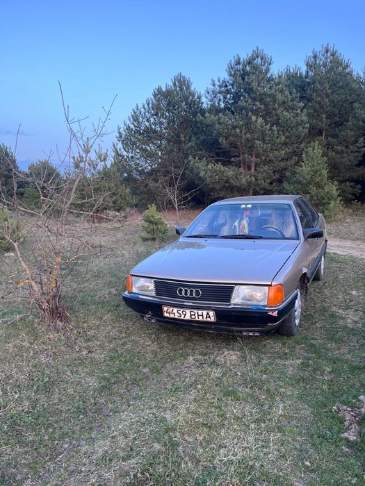 Audi 100 c3 1.8benz