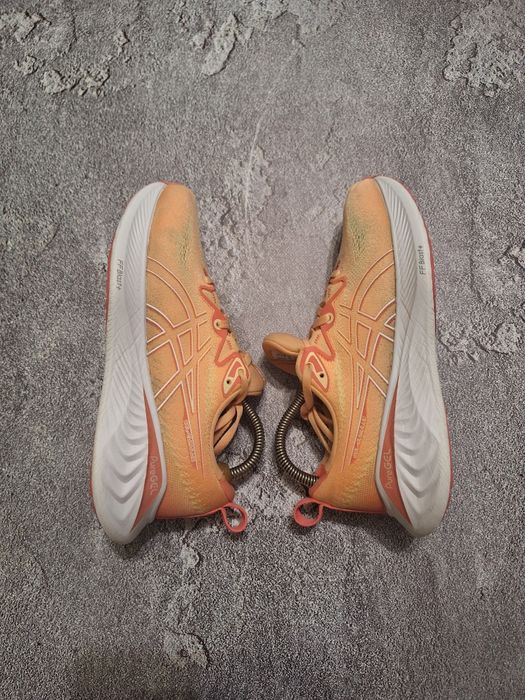 Жіночі кросівки ASICS Gel-Cumulus 25 Персикові