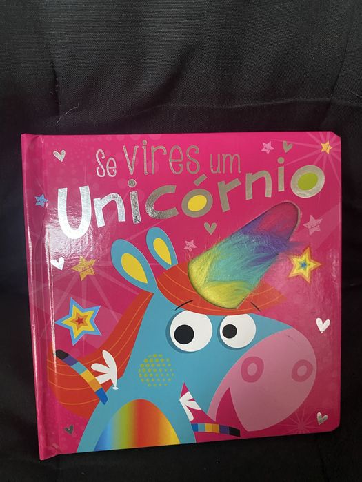 Livro “ Se Vires um Unicórnio” - cartonado e com texturas