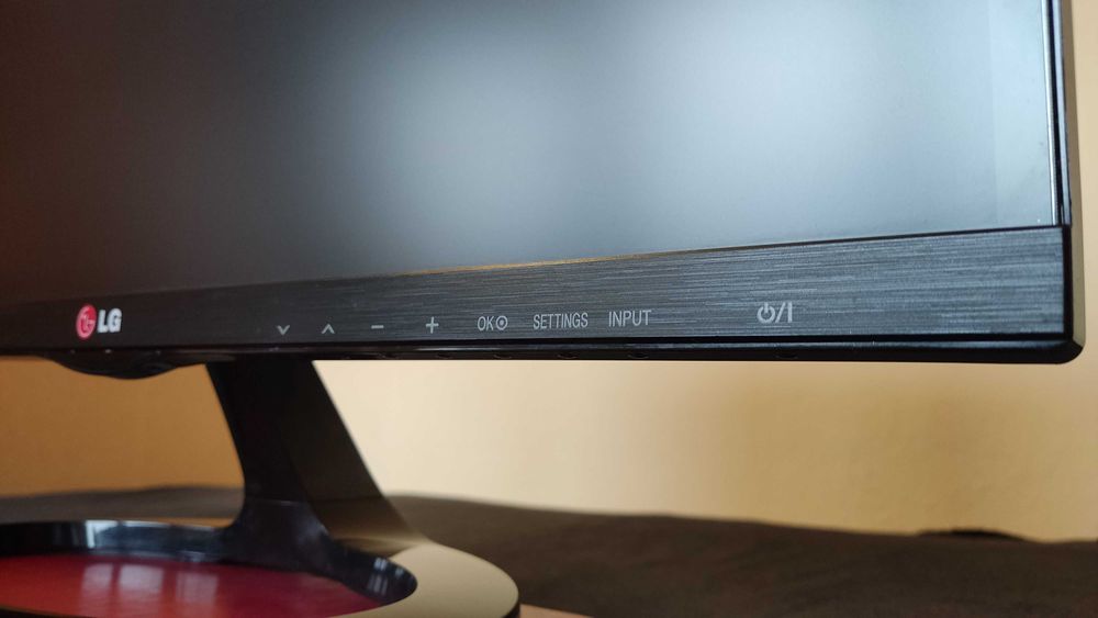 Monitor LG IPS 23MA73D-PZ