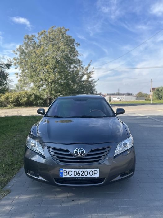 Toyota Camry V40