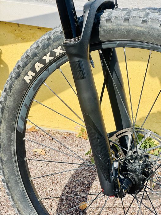 Bicicleta Mondraker FOXY CARBON R 27.5" BLACK PHANTOM