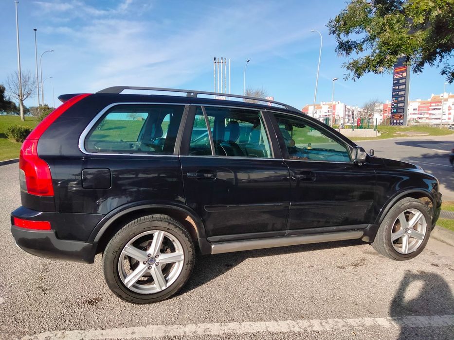 Volvo XC 90 2.4 D5 7L R-Design AWD 215g Geartronic