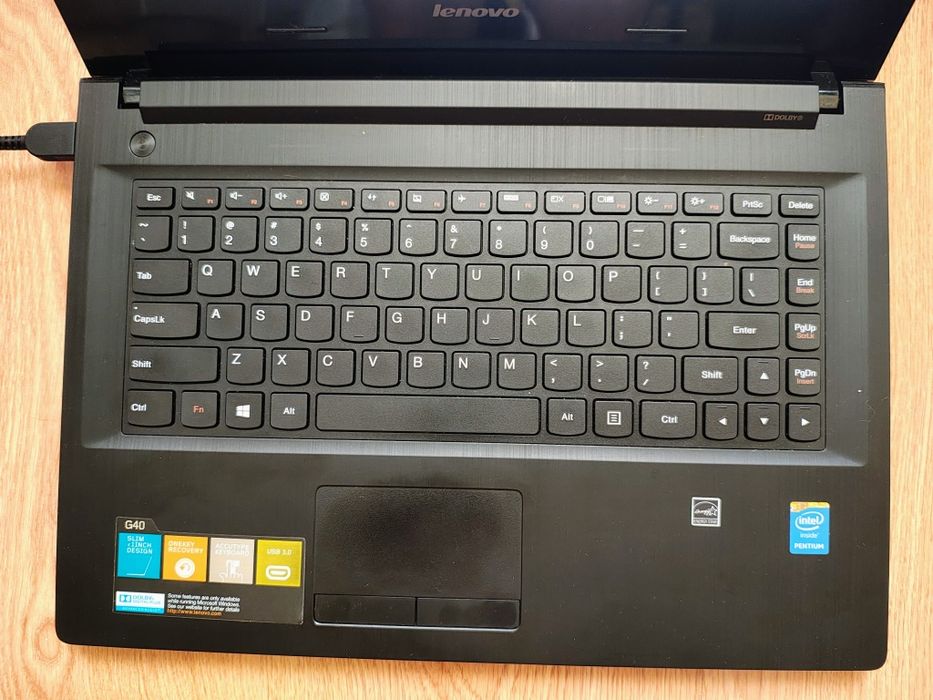 lenovo G40-30 2 x 2,16GHz RAM 4GB SSD118GB