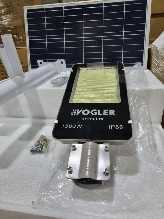 Lampa Solarna Uliczna VÖGLER GmBh wersja PREMIUM 1500 W