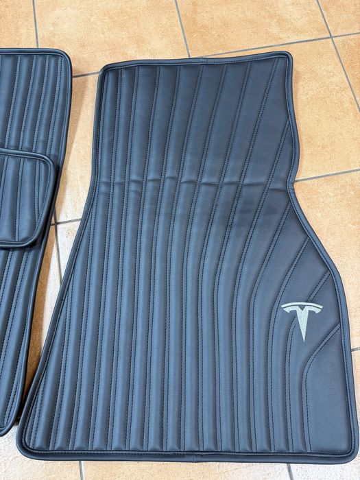 Коврики в салон Tesla S кожа