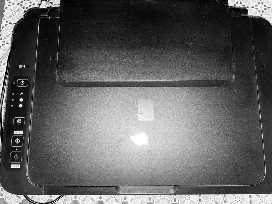 Компʼютер LG Canon E414