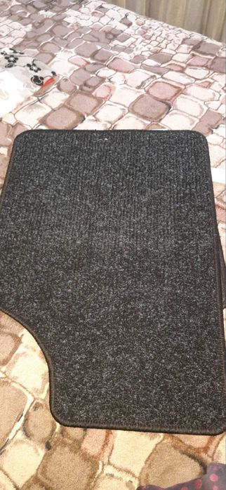 Унивесальные немецкие коврики для автомобиля ULTIMATE Speed