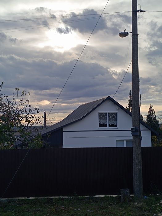 Продається компактний житловий будинок з ремонтом