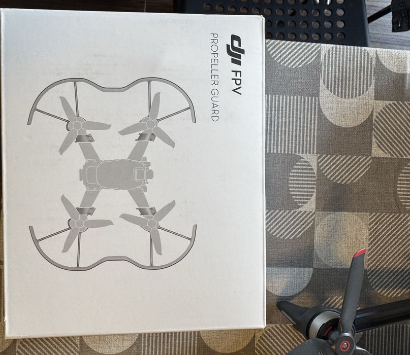 DJI Avata i DJI FPV komplet z goglami i pilotami