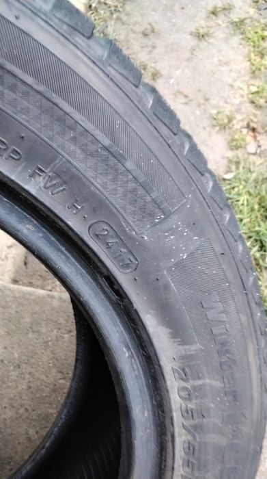 Шини зима 205 55 16 HANKOOK