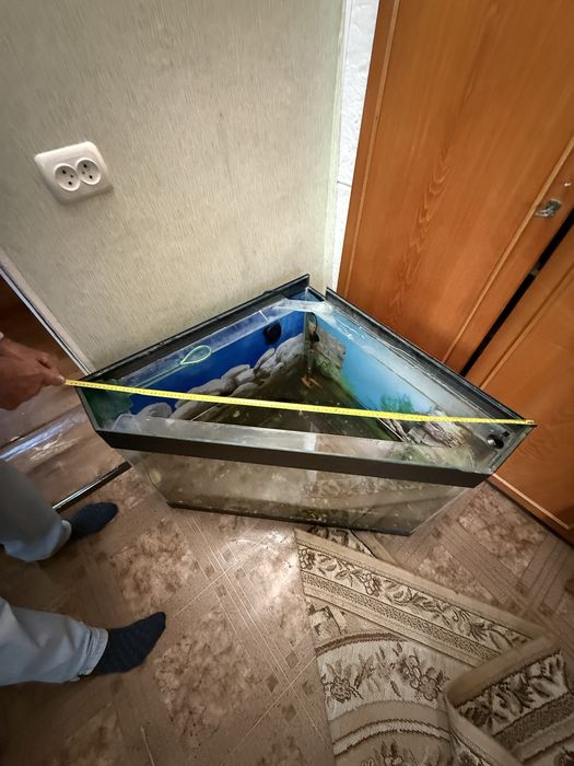 Акваріум кутовий 150 л