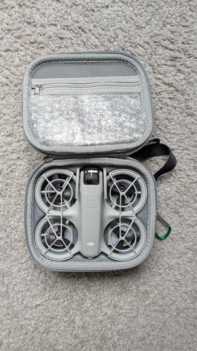 Drone DJI Neo Comando RC-N3 Pack Completo com 2 Malas e Acessórios