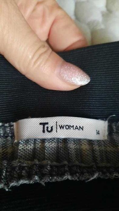 Плісирована спідниця