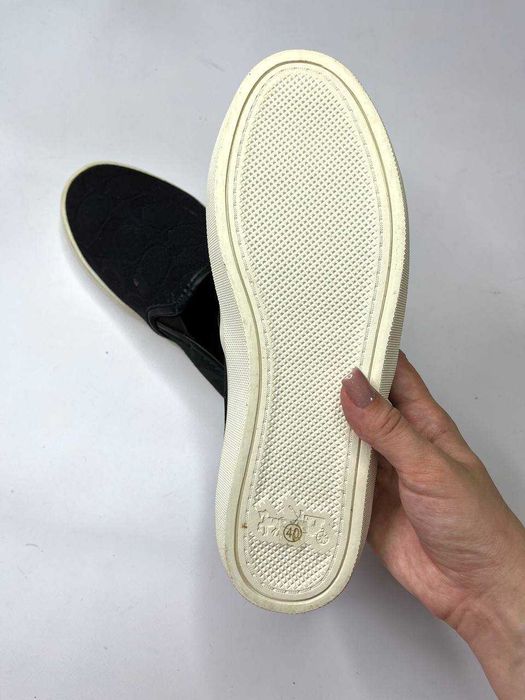 Новые слипоны Coach