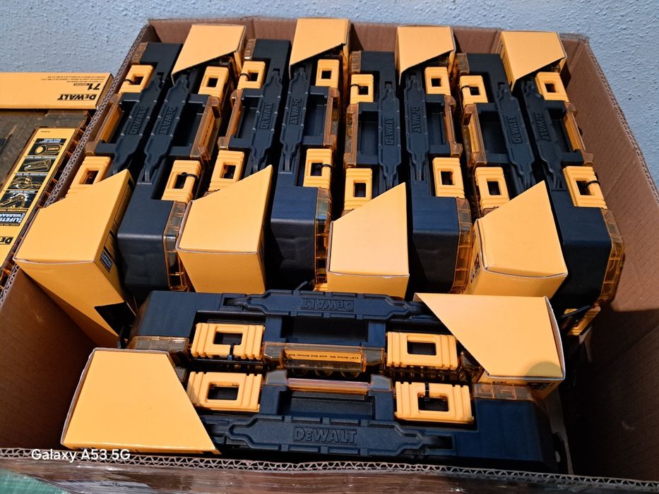 DEWALT DWMT73808 набор  насадкі,біти,викрутка с насадками  ОРИГІНАЛ