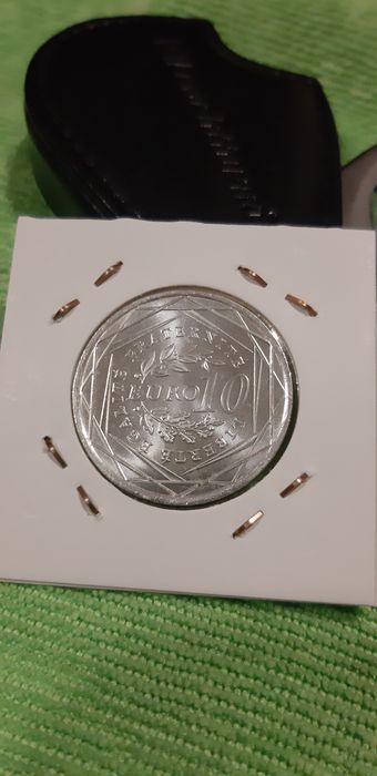 Trio a Semeadora: 25 €, 10 € e 5 €