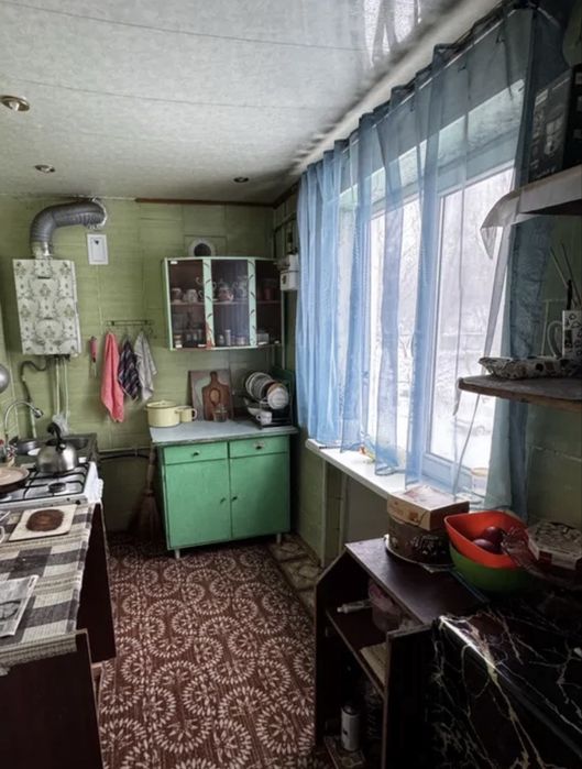 Продам 4-ком.кв Белорусский пр./стадион Химик