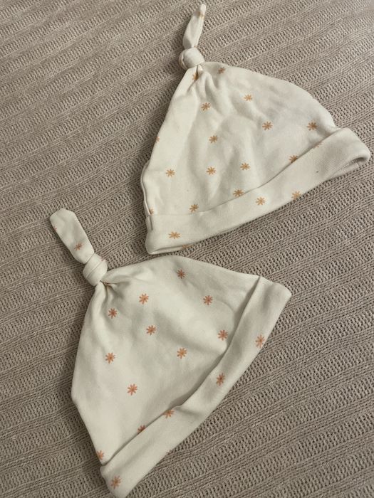 Czapeczki niemowlęce