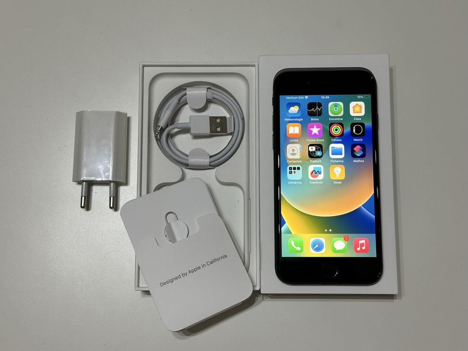Iphone SE 2020 64GB Preto - Livre