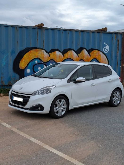 Peugeot 208 Style - 2017