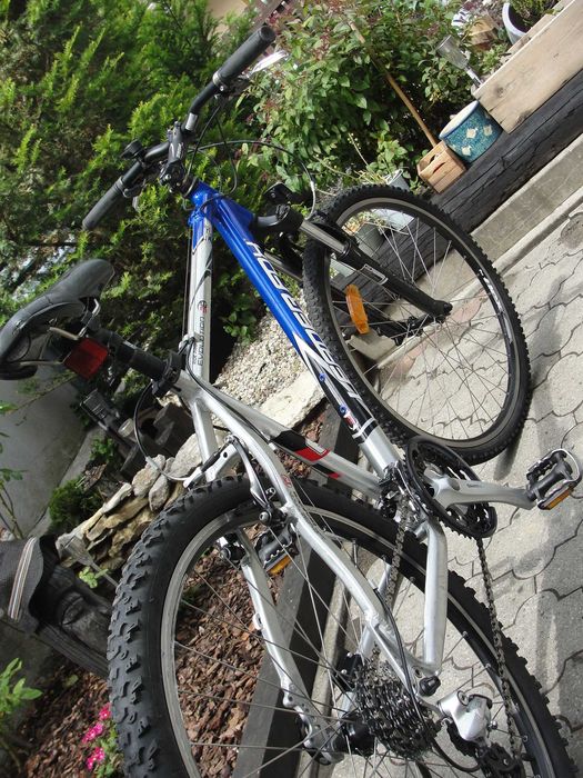 MTB Leader Fox Evolution 26 męski/młodzieżowy, rama Alu 18", przerzutki Alivio, stan BDB