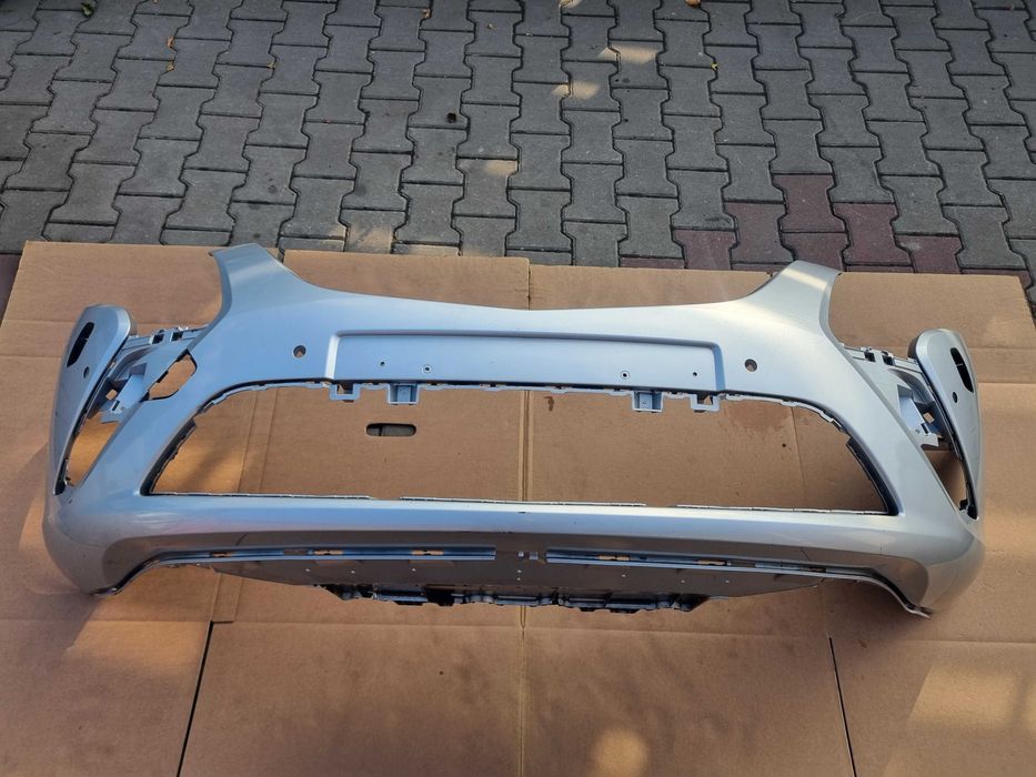 Zderzak Przedni Opel Zafira C Przedlift Z176 Srebrny GM 13300485