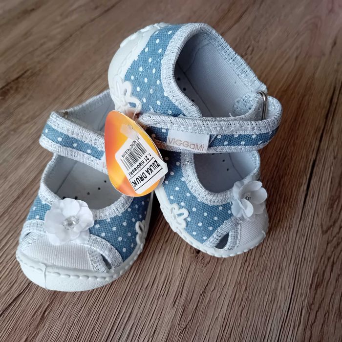 Wygodne Pantofelki / kapcie Viggami Nowe
