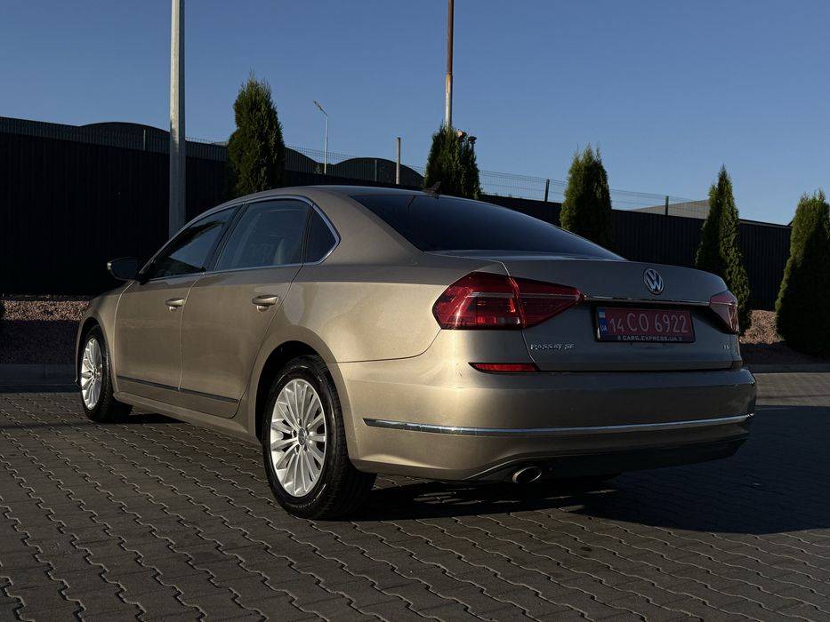 2016 Volkswagen Passat SE
