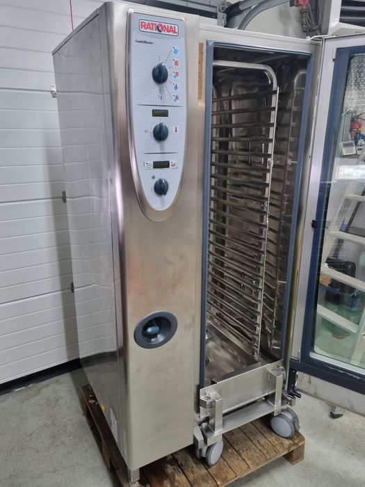 Piec konwekcyjno parowy Rational cm201e scc line gazowy