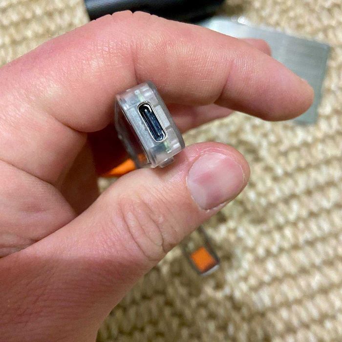 Апаратний криптогаманець Ledger Nano Ice Frost