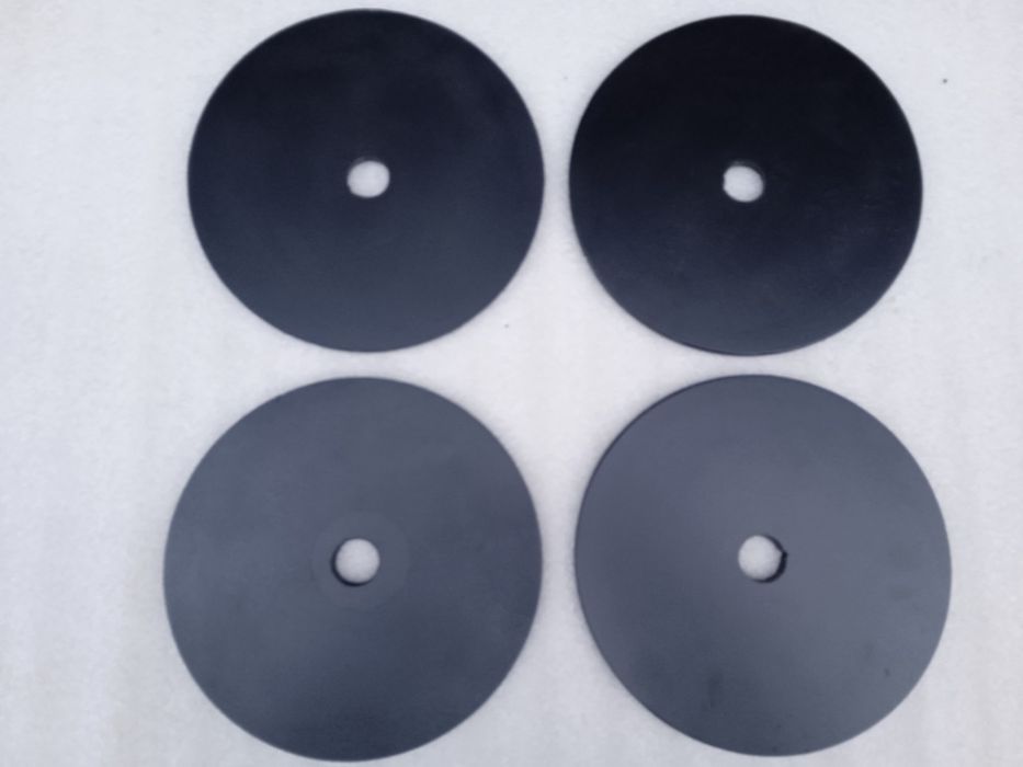 Блины для штанги и или гантели по 4 кг. Отверстие под гриф 28 мм. Гири