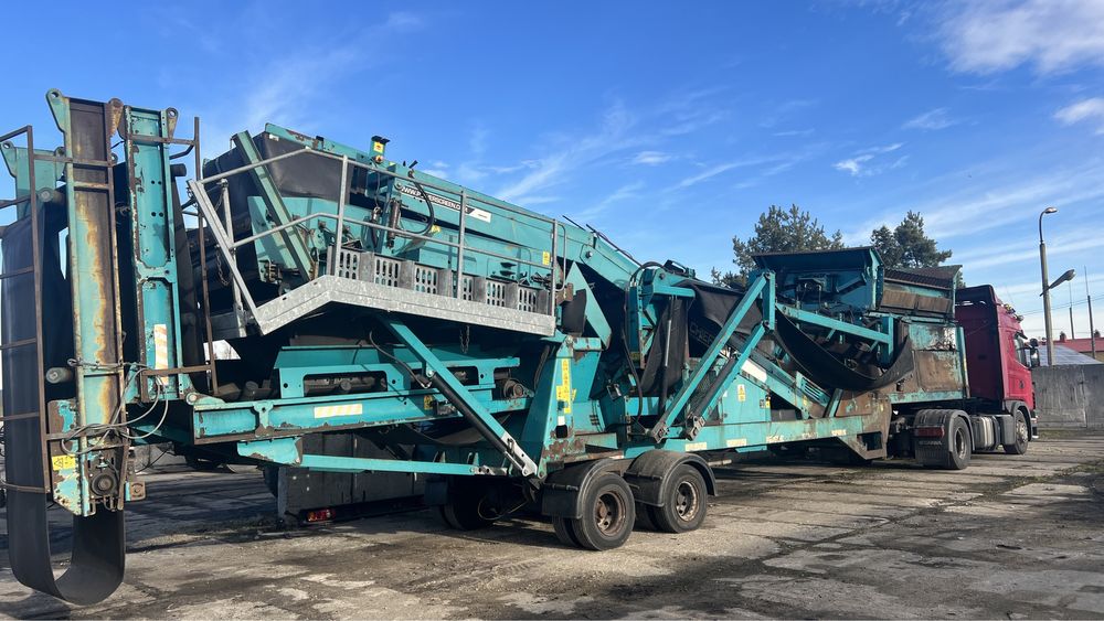 Przesiewacz Powerscreen Chieftain 1400 kołowy