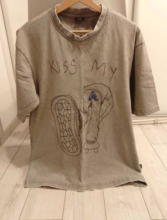 Szary t-shirt Cropp rozm M  nowy bez metki