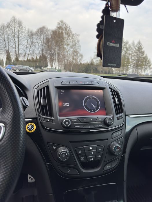 OPEL INSIGNIA 2014 2.0 195km Biturbo