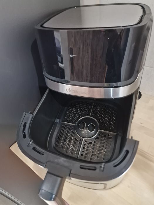 Air fryer Ufesa  Blackbird