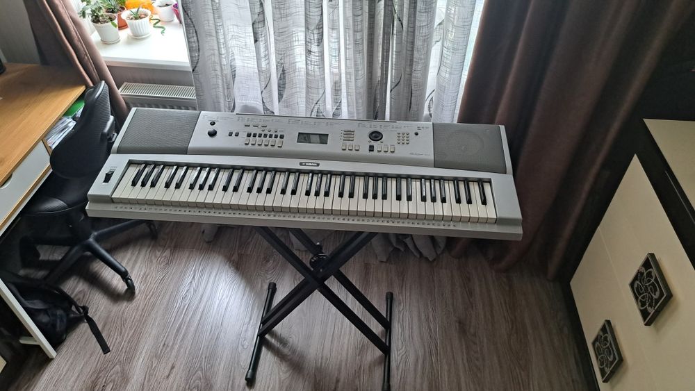 Синтезатор yamaha portable grand dgx 230