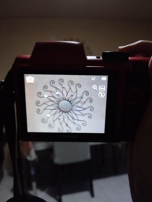 Câmera Samsung wb100