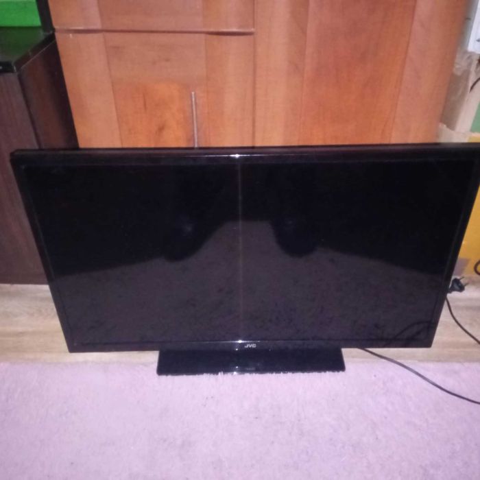 TV JVC 32” LT-32VH30K