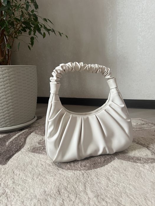 сумочка по типу jw pei