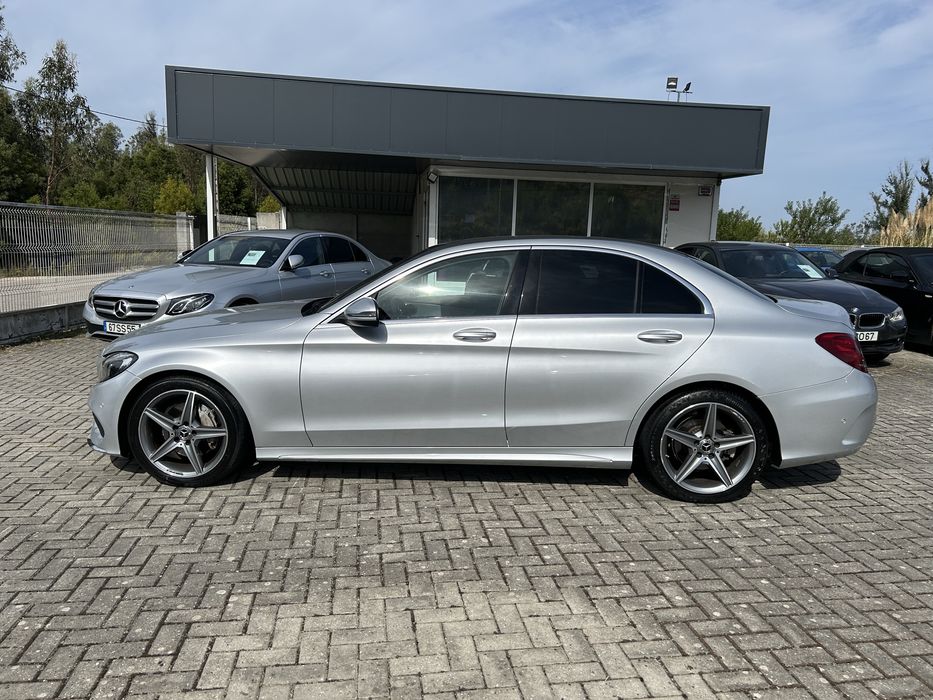 Mercedes-Benz C220d AMG - Nacional - 100 mil kms