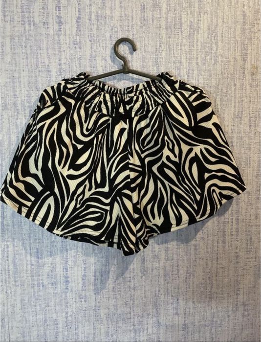 Шорти жіночі  зебра