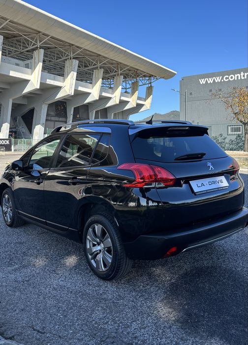 PEUGEOT 2008 1.6 BlueHDi 100 CV • 12/2015 • 97.000 Kms