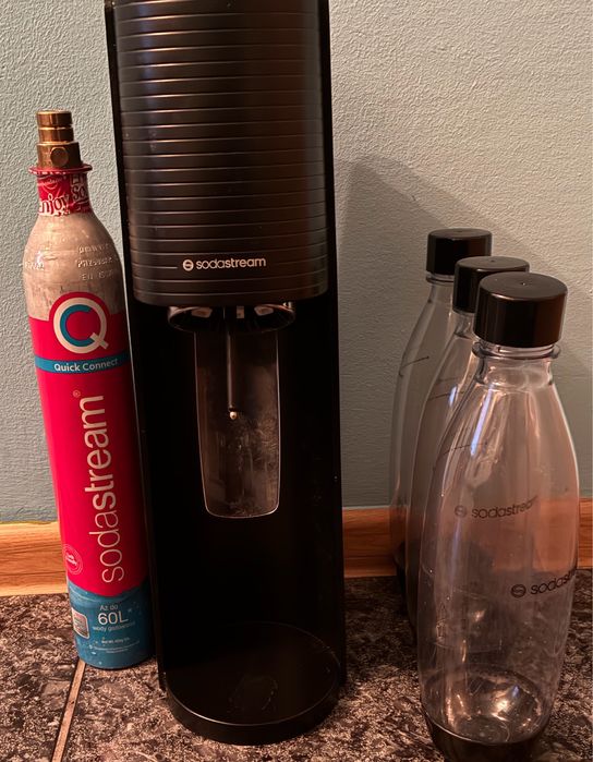 Sprzedam saturator sodastream
