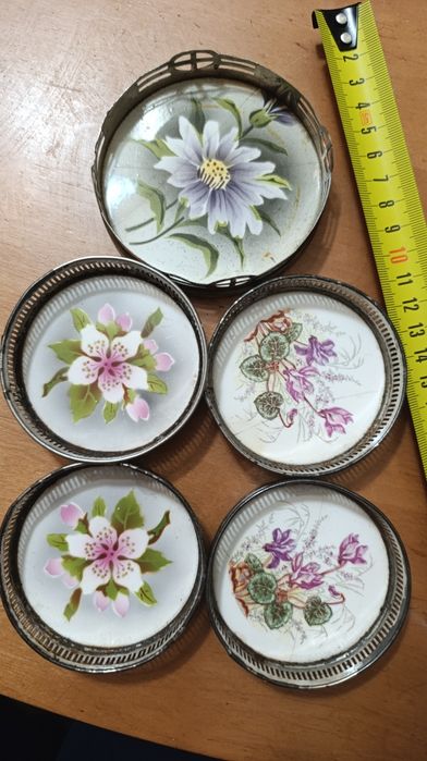 Коллекция подставок под горячее