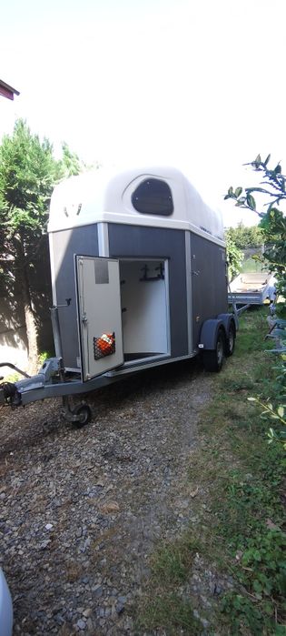 Przyczepa do przewozu koni Cheval Liberté Gold Pullman V2