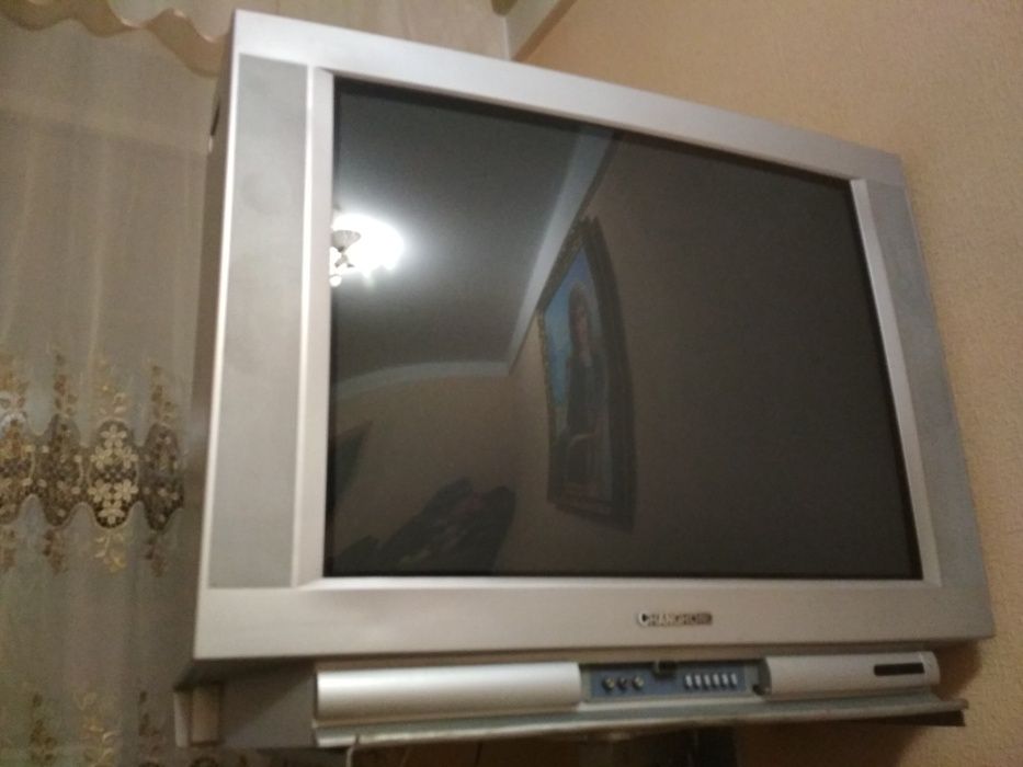 Продам телевизор Changhong G3488 32 дюйма( 80 см) в хорошем состоянии
