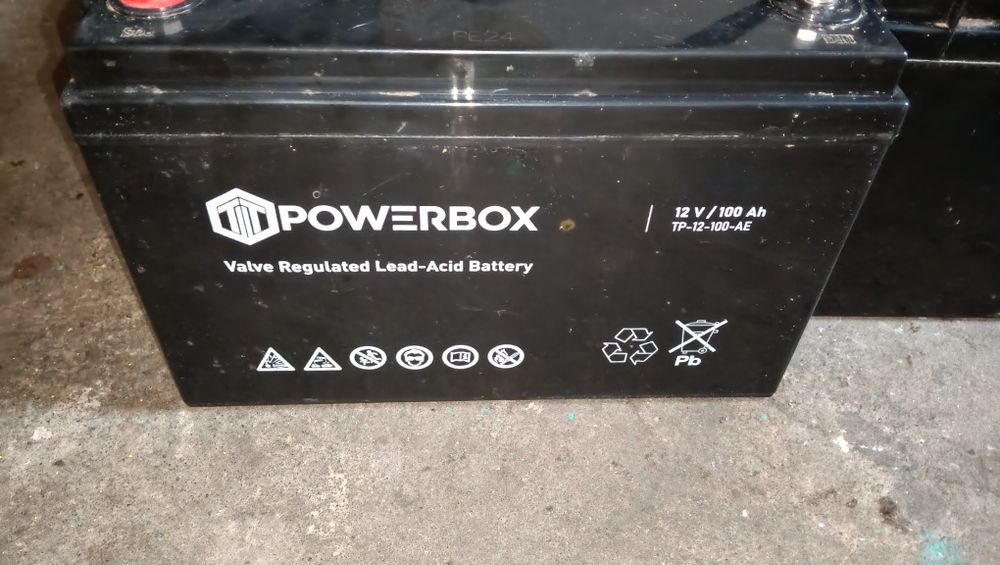 Akumulator 100Ah AGM