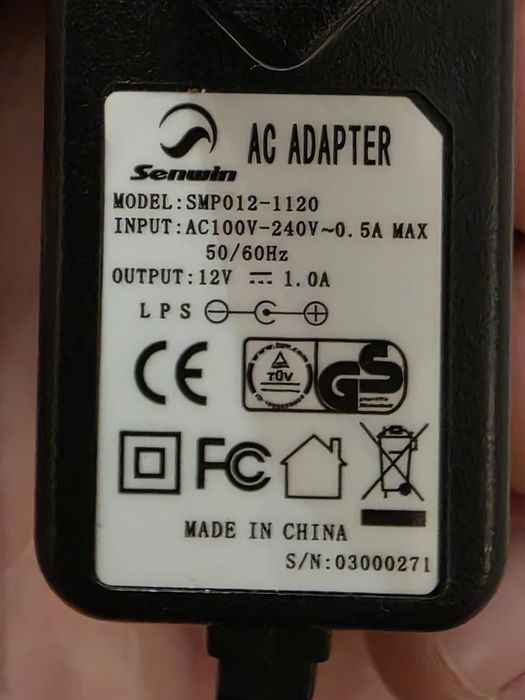 Adapter zasilacz AC stan idealny