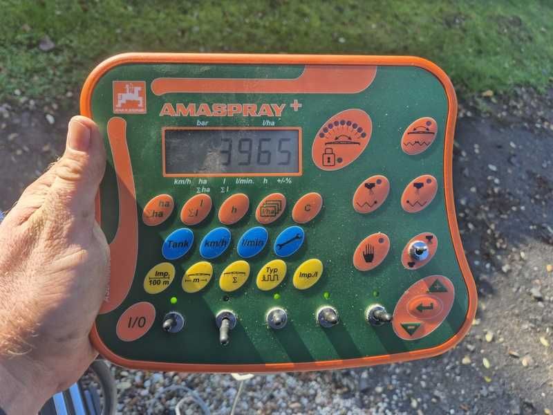 Opryskiwacz zawieszany AMAZONE UF1801 15m Amasprey+ 2016r LED